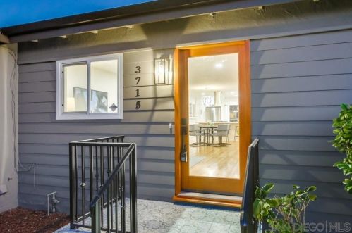 3715 Martha St, San Diego CA  92117-1816 exterior