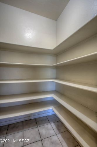 2570 Castle Rock Dr, Tucson AZ exterior