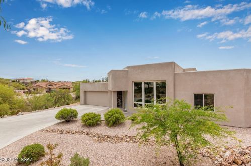 5702 Rio Verde Vista Dr, Tucson AZ  85750-1971 exterior