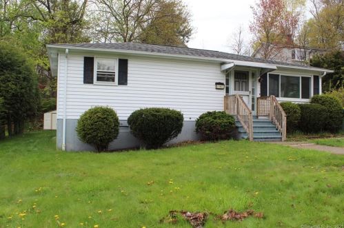 161 Moreland Ave, Waterbury, CT 06705-2928