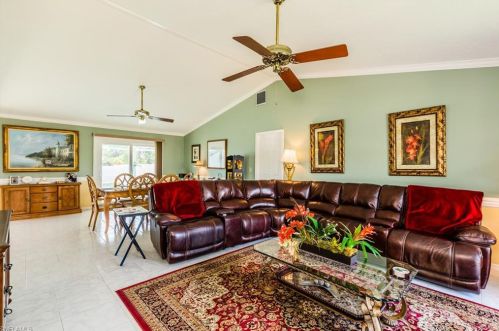 1513 Bermuda Rd, Marco Island, FL 34145-4003