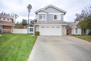 23862 Red Clover Cir, Murrieta, CA 92562-8567
