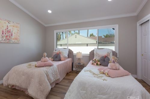 3841 Pacific Ave, Long Beach CA  90807-3227 exterior