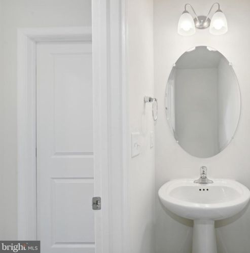 13816 Johnson Rd, Laurel DE  19956-2773 exterior