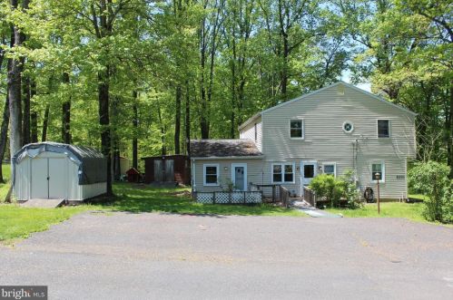 2030 Oak Ave, Jamison PA  18929-1004 exterior