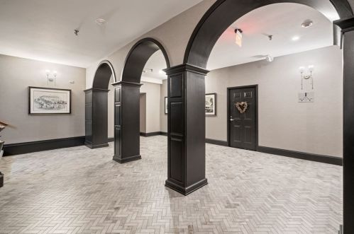 100 Commandants Way, Chelsea MA  02150-4013 exterior