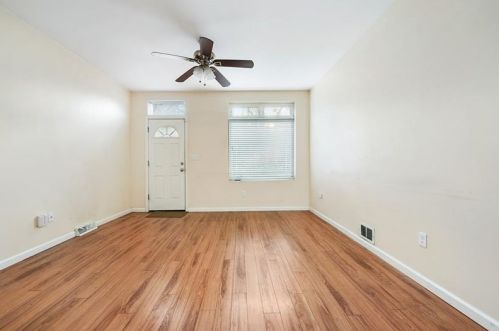 2819 Jane St, Pittsburgh, PA 15203-2316