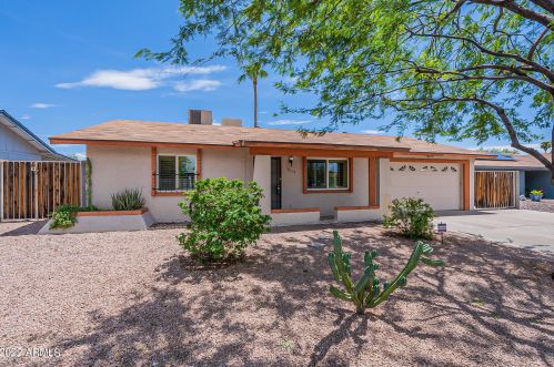 18029 29th Dr, Phoenix, AZ 85053-1711