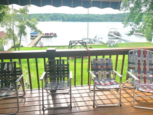 5375 Quaas Dr, West Bend WI  53095-8719 exterior
