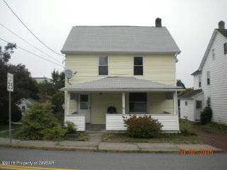 915 Birkbeck St, Freeland, PA 18224-1505