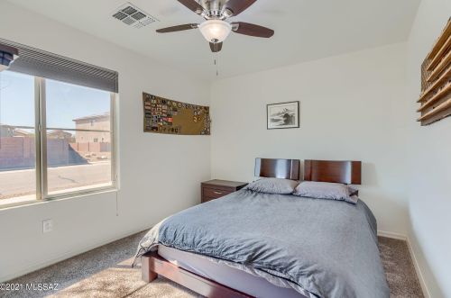 828 Placita Pozanco, Green Valley AZ  85614-3807 exterior