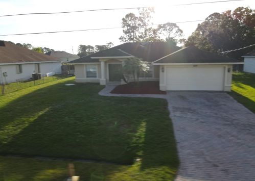 1697 Chicory Ter, Fort Pierce FL  34953-1058 exterior