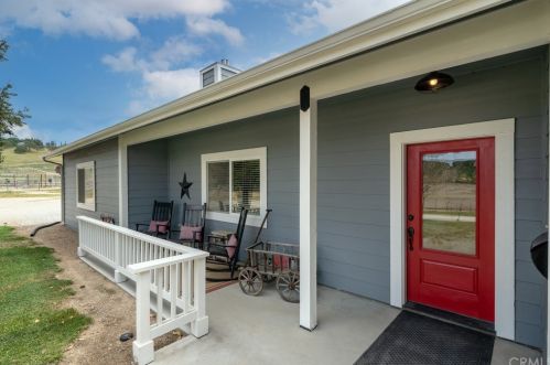 2930 River Rd, Templeton, CA 93465-8545