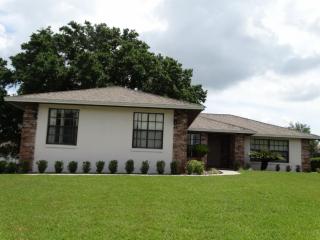 8017 Ridge Pointe Dr, Lakeland, FL 33810-4467