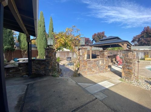 1609 Marty Ct, Modesto CA  95350-0514 exterior