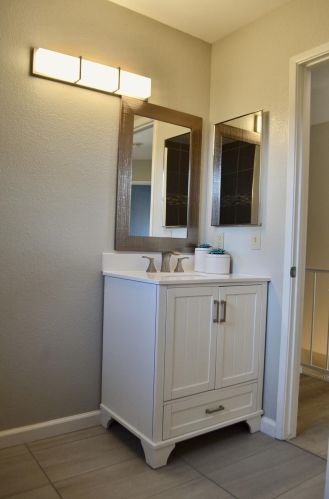 2416 Woodvale Dr, Modesto CA  95355-9581 exterior