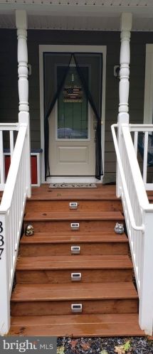 387 Rocky Mount Rd, Linden, VA 22642-5151
