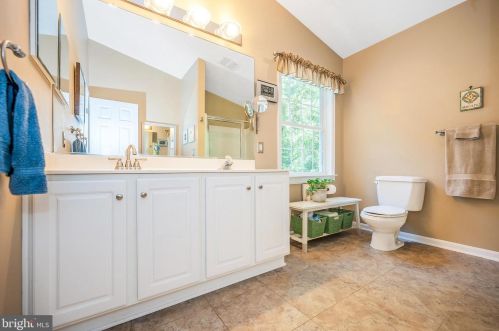 1011 Eastover Pkwy, Locust Grove VA  22508-5170 exterior