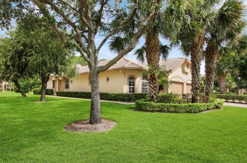 7039 Willow Pine Way, Fort Pierce, FL 34986-3333