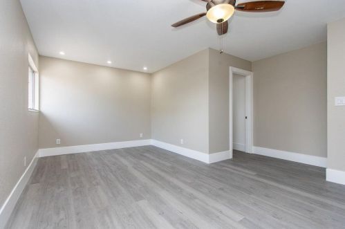 1812 Golf Rd, Turlock CA  95380-9746 exterior