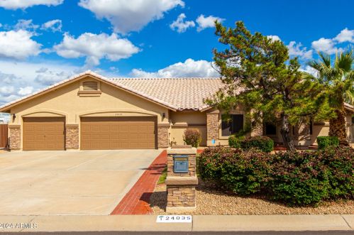 24035 45th Dr, Glendale, AZ 85310-3959