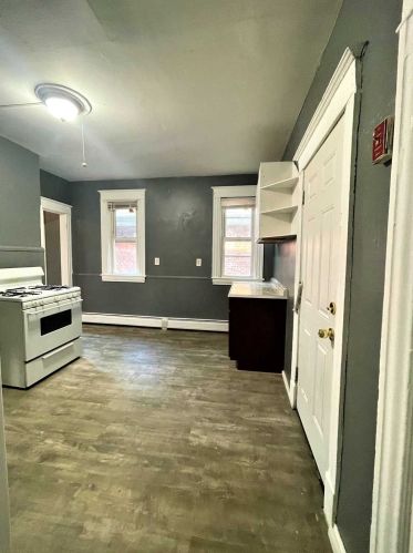 22 Cottage St, Poughkeepsie NY  12601-2023 exterior