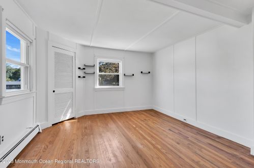 45 Washington Ave, Leonardo NJ  07737-1411 exterior