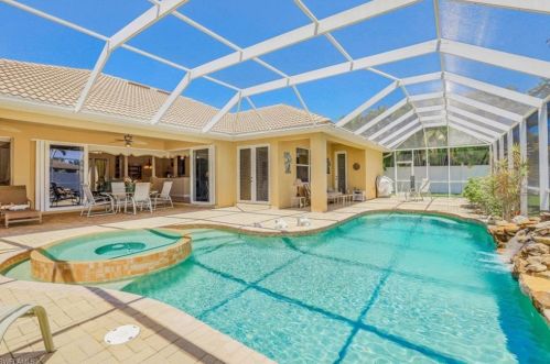 4141 10th Ave, Cape Coral, FL 33909-6248