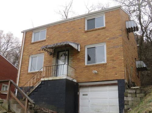 8074 Chaske St, Verona, PA 15147-1617
