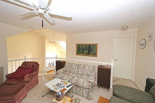 13 Birdie Dr, Mount Vernon OH  43050-5409 exterior