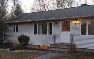 19 Fayette Rd, Bedford MA  01730-2525 exterior