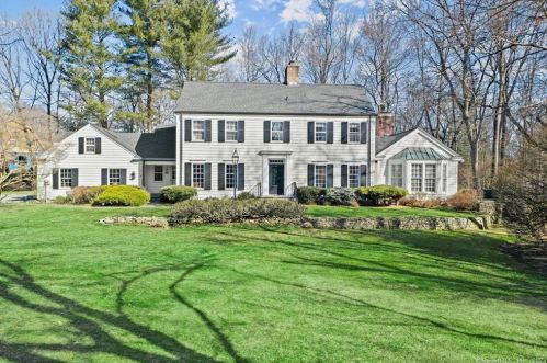 36 Sunset Hill Rd, New Canaan, CT 06840-4001