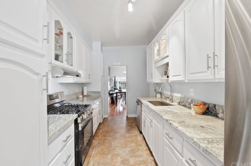 601 Valley View Dr, Fullerton CA  92835-4064 exterior