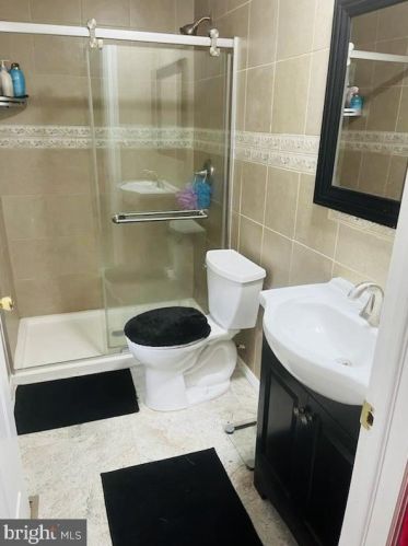 11 Hasting Ln, Willingboro NJ  08046-1215 exterior