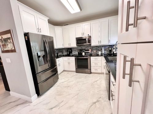 11595 Briarwood Cir, Boynton Beach, FL 33437-1906