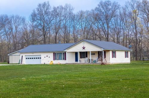 524 Laporte Ln, Peebles, OH 45660-8999
