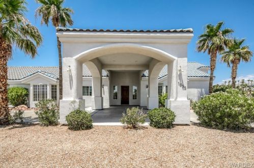1895 Corwin Rd, Bullhead City, AZ 86442-8774