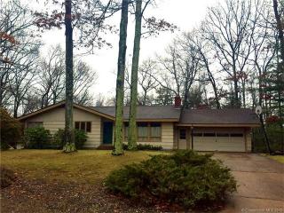 11 Riga Ln, Manchester, CT 06043-7233