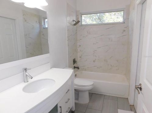 1613 Gray Bark Dr, Oldsmar FL  34677-2766 exterior