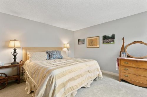 4568 Cordoba Way, Oceanside CA  92056-5102 exterior