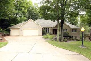 1713 Tall Oaks Dr, Wausau, WI 54403-8120