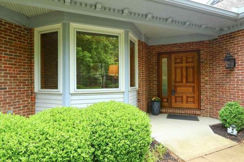 862 Windsor Green Dr, Covington, KY 41017-1396
