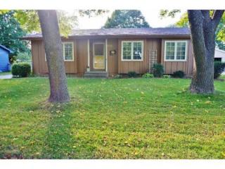 1506 Greenwood St, Ankeny, IA 50023-1025