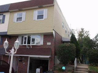 3814 Violet Dr, Philadelphia, PA 19154-3429