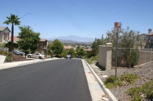 43 Plaza Avila, Lake Elsinore, CA 92532-0133