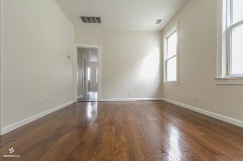 328 Avenue A, Bayonne NJ  07002-1320 exterior