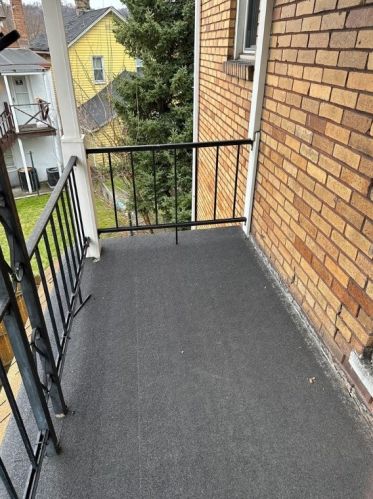 645 Duss Ave, Ambridge PA  15003-2023 exterior