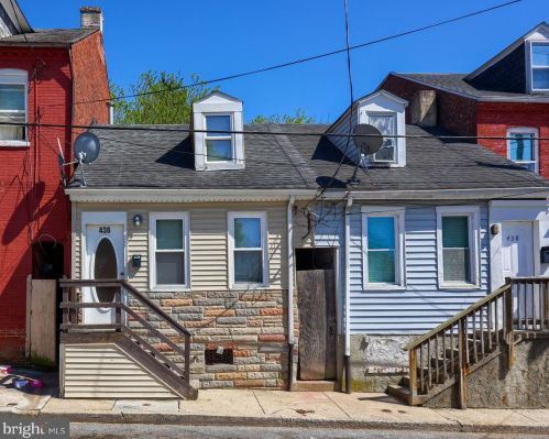 436 Lafayette St, Lancaster, PA 17603-5210