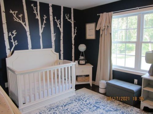 48 Jones Rd, Wallingford CT  06492-4325 exterior