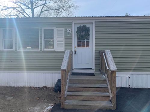 47 Crystal Springs Way, Somersworth, NH 03878-4407